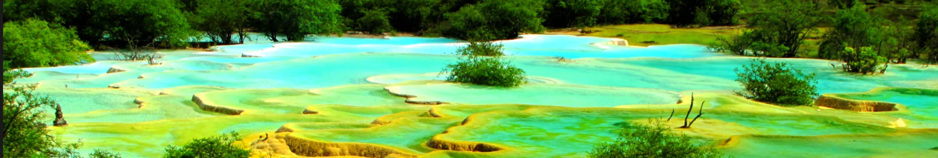 Huanglong Five-Color Ponds head