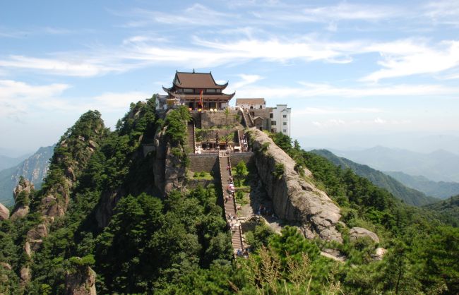Xi’an Mt. Huashan Adventure Tour