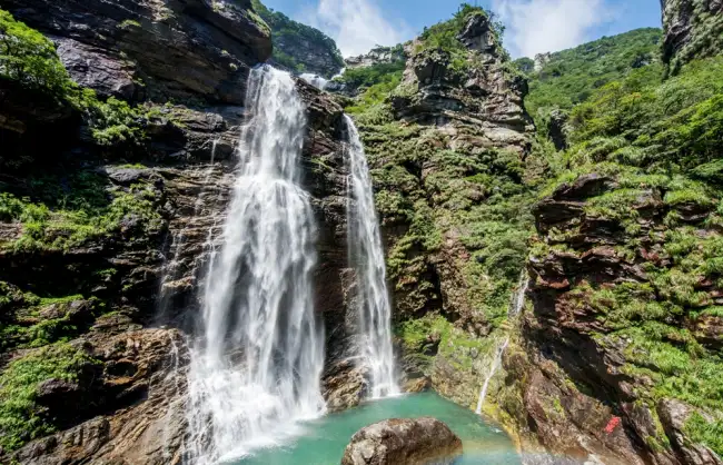 Lushan Triassic Spring Waterfall