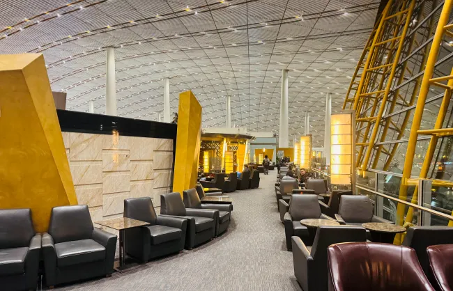 beijing-capital-international-airport-lounge | China Xian Tour: Private & Tailor-Made China Tours Beijing Capital International Airport Lounge