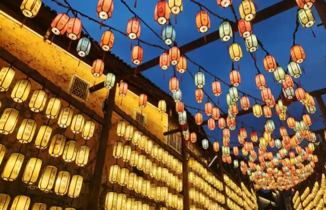 wangxian-valley-streets-with-lanterns | China Xian Tour: Private & Tailor-Made China Tours Wangxian Valley Streets with Lanterns