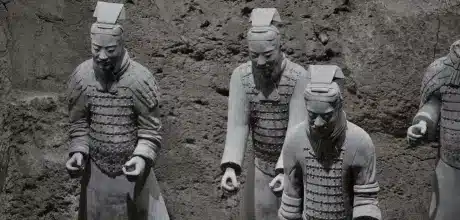 China tours with Terrcotta Warriors