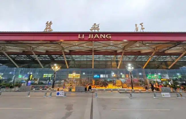 Lijiang Sanyi International Airport - China Xian Tour: Private & Tailor-Made China Tours Lijiang Sanyi International Airport