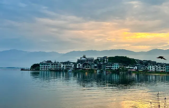 Shuanglang Village in Dali at Sunset