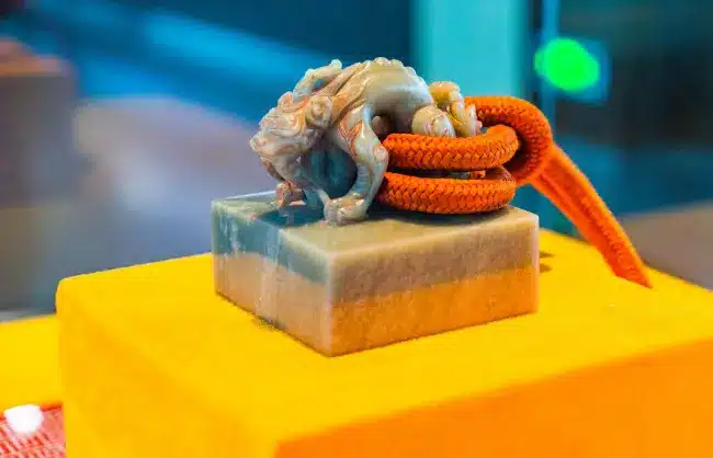 the-5th-dalai-lama-seal-in-tibet-museum - China Xian Tour: Private & Tailor-Made China Tours the-5th-dalai-lama-seal-in-tibet-museum