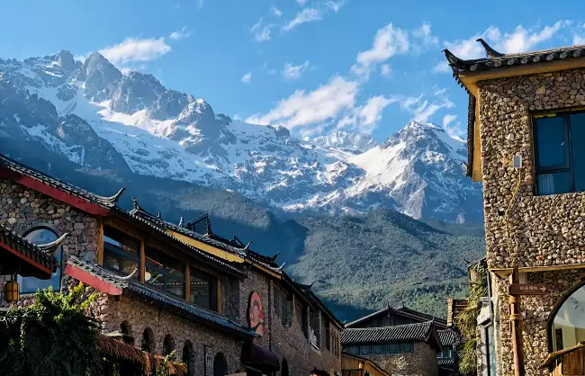 yuhu-village-in-lijiang | China Xian Tour: Private & Tailor-Made China Tours Exploring Yuhu Village in Lijiang