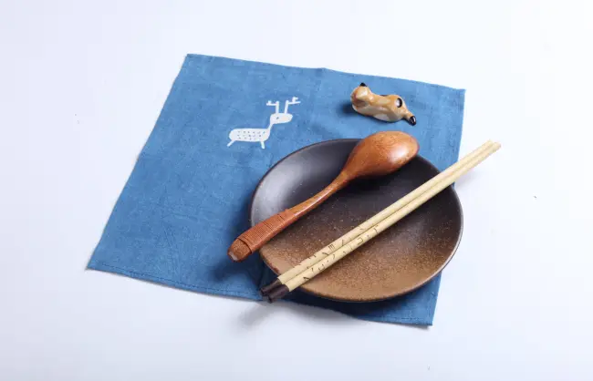 chinese-chopsticks-tableware - China Xian Tour: Private & Tailor-Made China Tours Chinese chopsticks tableware