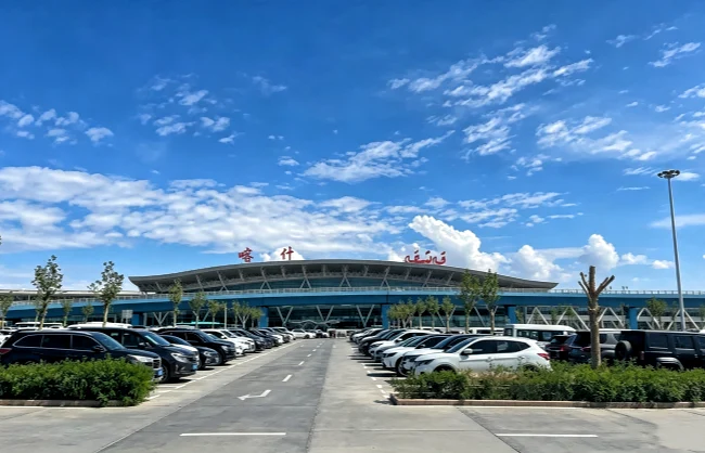 kashgar-laining-international-airport | China Xian Tour: Private & Tailor-Made China Tours Kashgar Laining International Airport