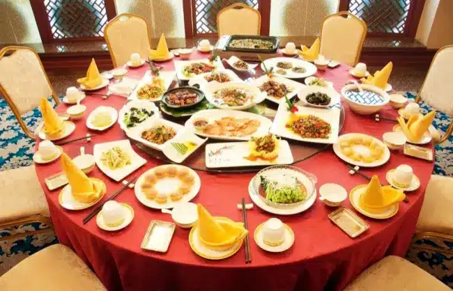 Chinese Table Arrangement - China Xian Tour: Private & Tailor-Made China Tours Chinese Table Arrangement