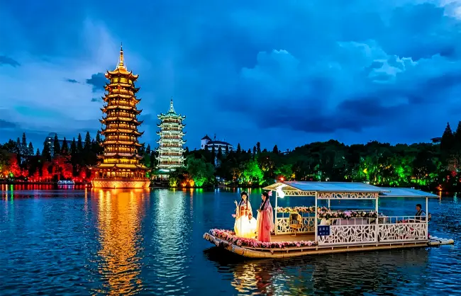 night-view-of-guilin | China Xian Tour: Private & Tailor-Made China Tours Enjoy a Night Cruise on the Two Rivers and Four Lakes