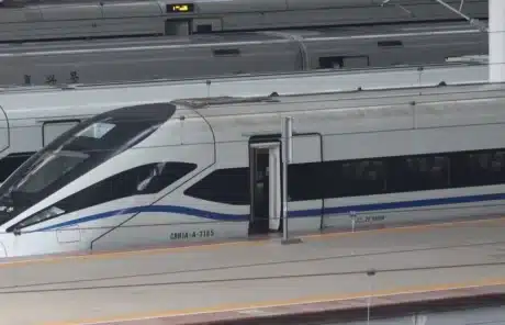 Hong Kong – Shenzhen High-Speed Trains: Your Fastest Cross-Border Connection