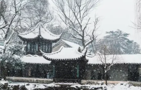 Yu Garden Shanghai winter - China Xian Tour: Private & Tailor-Made China Tours Yu Garden Shanghai winter