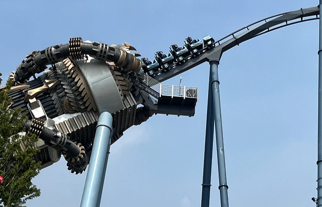 rides-in-transformer-land | China Xian Tour: Private & Tailor-Made China Tours rides-in-transformer-land