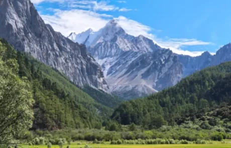 Daocheng Yading in july - China Xian Tour: Private & Tailor-Made China Tours Daocheng Yading in july