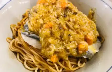 Shanghai Crab Roe Noodles