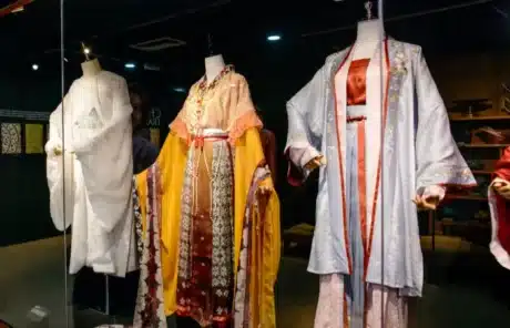 hanfu in china - China Xian Tour: Private & Tailor-Made China Tours hanfu in china