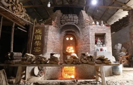 Kiln firing Blue and White Porcelain - China Xian Tour: Private & Tailor-Made China Tours Kiln firing Blue and White Porcelain