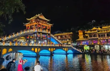 Night Views Fenghuang Ancient Town - China Xian Tour: Private & Tailor-Made China Tours Night Views of Fenghuang Ancient Town