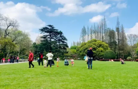 Shanghai Zhongshan Park - China Xian Tour: Private & Tailor-Made China Tours Shanghai Zhongshan Park