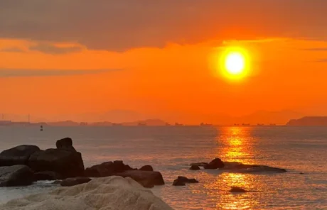 Sunset at Baicheng Beach Xiamen - China Xian Tour: Private & Tailor-Made China Tours Sunset at Baicheng Beach Xiamen