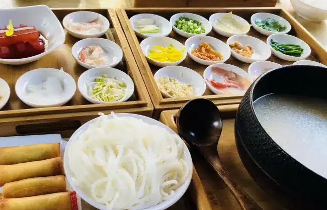 Yunnan Crossing the Bridge Noodles