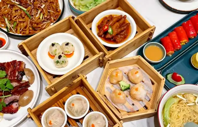 cantonese-morning-tea | China Xian Tour: Private & Tailor-Made China Tours Guangzhou Food - Cantonese Morning Tea
