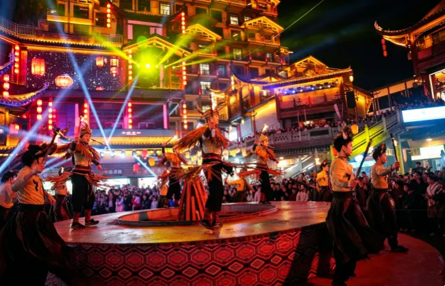 cultural-performances | China Xian Tour: Private & Tailor-Made China Tours 72 Qilou Cultural Performances