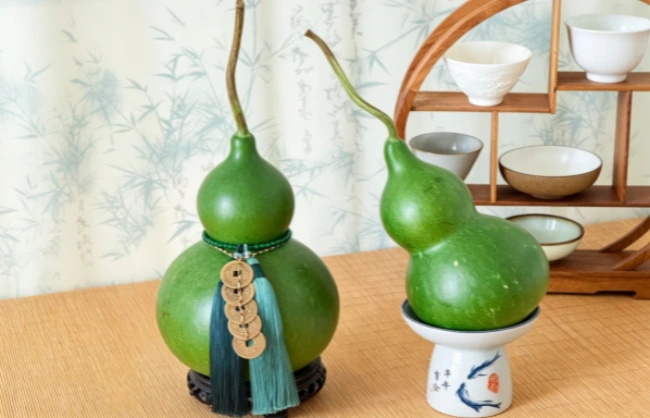 green-decorative-ornament-for-home | China Xian Tour: Private & Tailor-Made China Tours Green decorative ornament for home