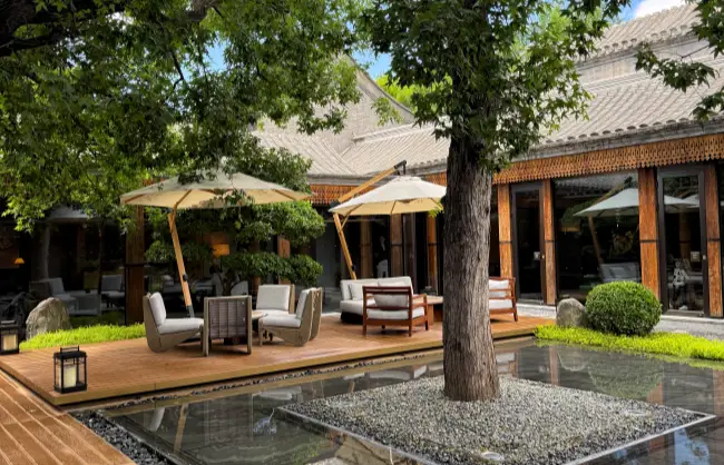 mandarin-oriental-qianmen-courtyard-view | China Xian Tour: Private & Tailor-Made China Tours Mandarin Oriental Qianmen courtyard view