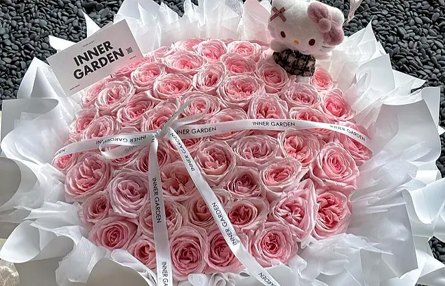 romantic-pink-flower-bouquet | China Xian Tour: Private & Tailor-Made China Tours Romantic Pink Flower Bouquet