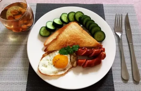 western breakfast in China