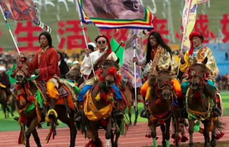 Qinghai Lake Horse Racing Festival - China Xian Tour: Private & Tailor-Made China Tours Qinghai Lake Horse Racing Festival