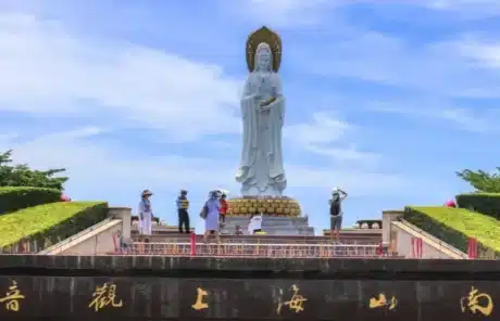 Sanya Nanshan Temple - China Xian Tour: Private & Tailor-Made China Tours Sanya Nanshan Temple