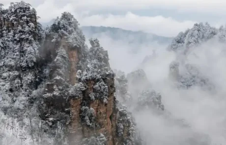 Snow-covered Yuanjiajie in Winter - China Xian Tour: Private & Tailor-Made China Tours Snow-covered Yuanjiajie in Winter