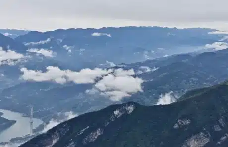 Wushan Mountain cloud and mist - China Xian Tour: Private & Tailor-Made China Tours Wushan Mountain Cloud and Mist Landscape