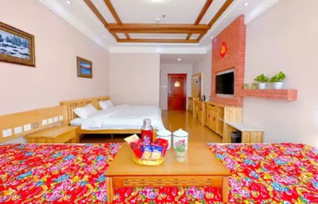 Xueyun Hot Spring Hotel - China Xian Tour: Private & Tailor-Made China Tours Xueyun Hot Spring Hotel