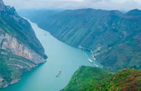 Yangtze River Wu Gorge - China Xian Tour: Private & Tailor-Made China Tours Yangtze River Wu Gorge