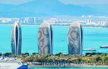 Plan a Trip to Sanya: A Complete Guide to Explore Beaches and Resorts