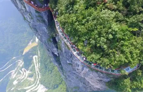 Coiling Dragon Cliff Skywalke - China Xian Tour: Private & Tailor-Made China Tours