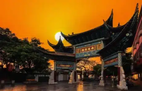 Jianshui Ancient Town - China Xian Tour: Private & Tailor-Made China Tours Jianshui Ancient Town