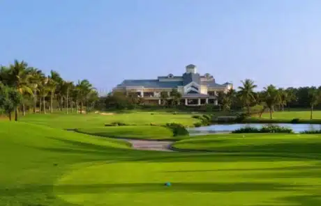 Hainan Golf Courses - China Xian Tour: Private & Tailor-Made China Tours Hainan Golf Courses