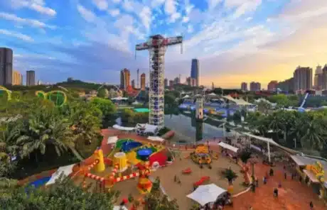 Happy Valley - China Xian Tour: Private & Tailor-Made China Tours Shenzhen Happy Valley