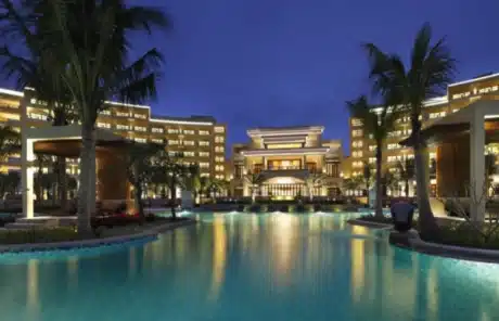 Sheraton Resort Hotel - China Xian Tour: Private & Tailor-Made China Tours Sheraton Resort Hotel