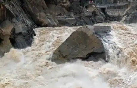 Upper Tiger Leaping Gorge - China Xian Tour: Private & Tailor-Made China Tours Upper Tiger Leaping Gorge