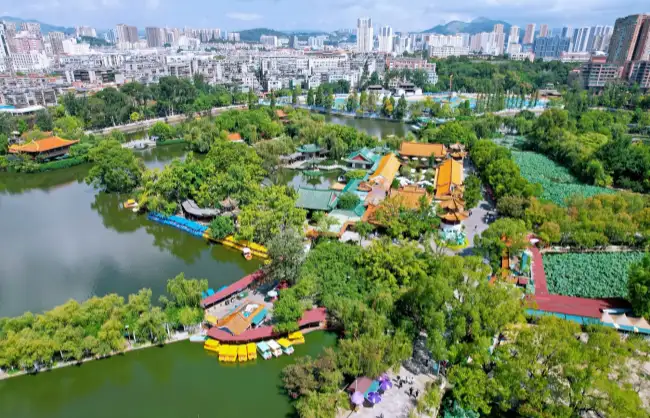 8 Days Yunnan Photography Tour to Luoping, Jianshui, Yuanyang