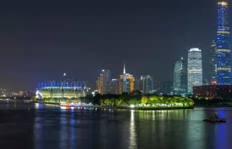 Guangzhou Pearl River: Ultimate Guide to Cruises, Landmarks & Riverfront Stays
