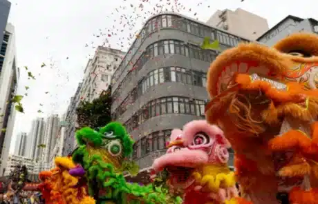 Hong Kong Lion Dance - China Xian Tour: Private & Tailor-Made China Tours Hong Kong Lion Dance