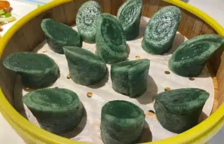 Mugwort cakes - China Xian Tour: Private & Tailor-Made China Tours Mugwort Cakes