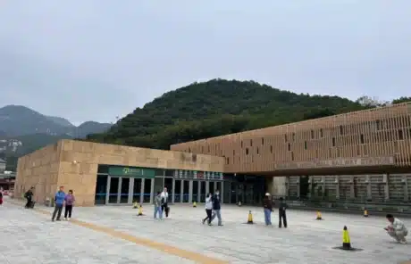 Beijing Badaling high-peed train station - China Xian Tour: Private & Tailor-Made China Tours Beijing Badaling high-peed train station