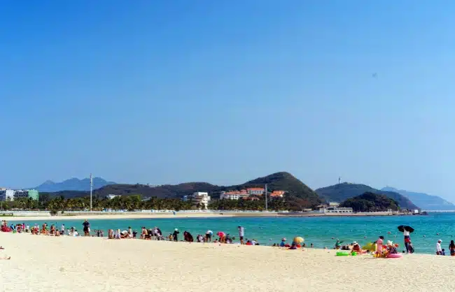 dadonghai - China Xian Tour: Private & Tailor-Made China Tours Sanya Dadonghai